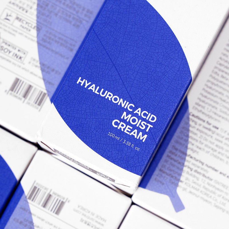 Isntree Hyaluronic Acid Moist Cream 100ml at Embé Skin Korean and Japanese Beauty Skincare