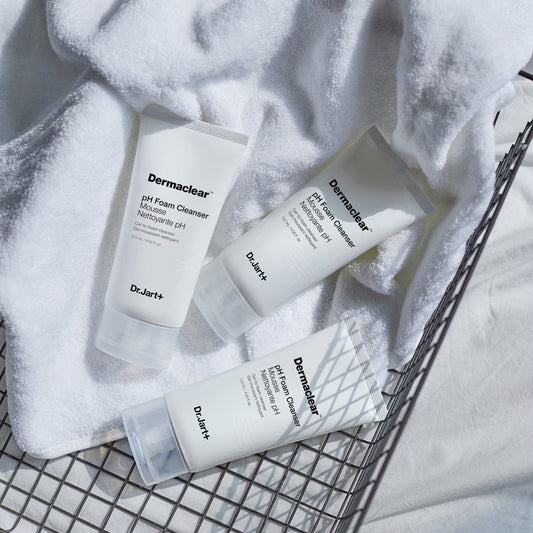 Dermaclear™ pH Foam Cleanser