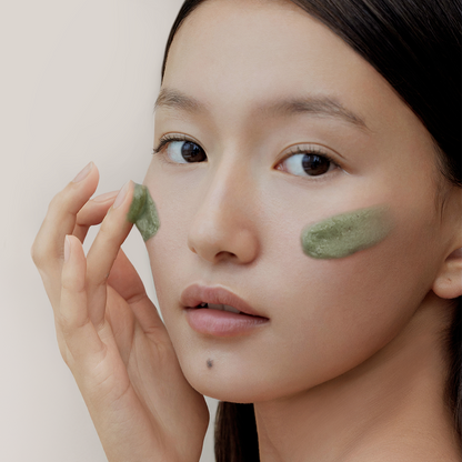 Green Tea + LHA Deep Pore Rice Cake Cleanser