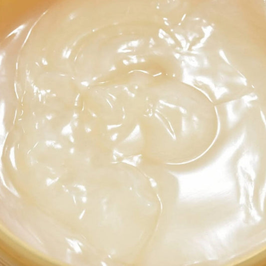 Shiseido Tsubaki Premium EX Repair Hair Mask 180g at Embé Skin Korean and Japanese Beauty Skincare