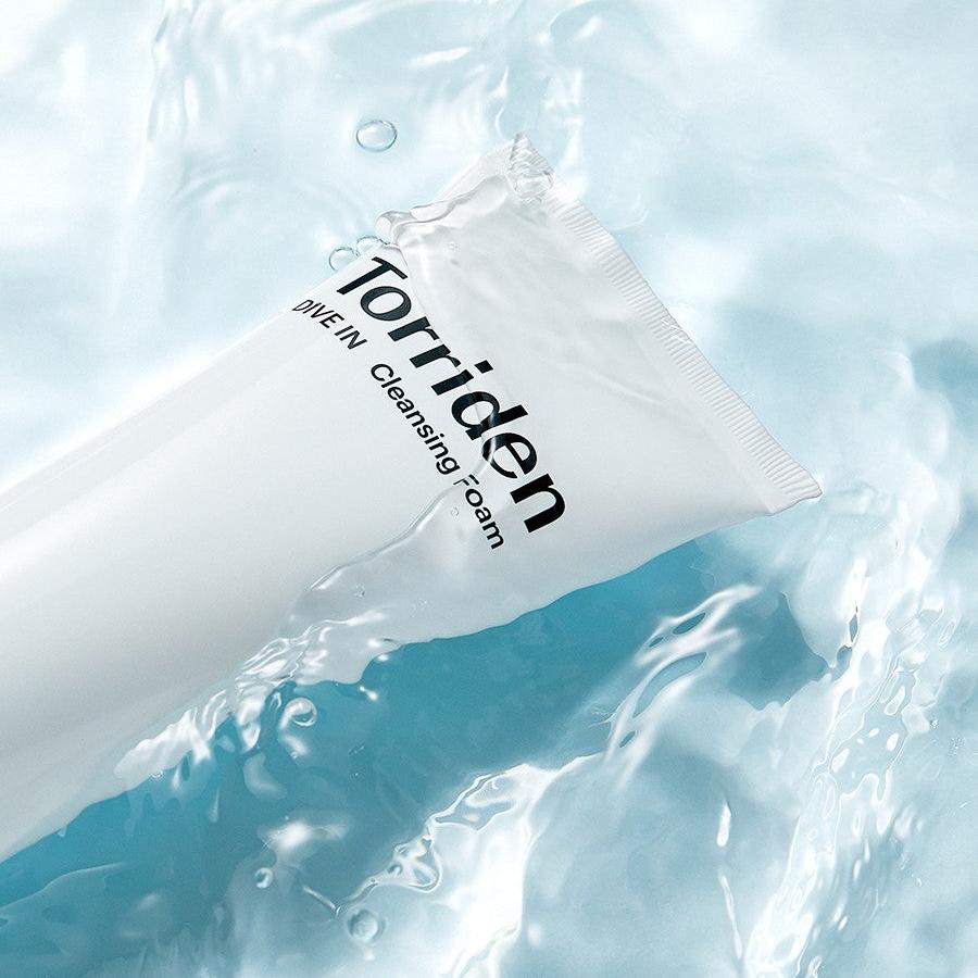 Dive In Low Molecular Hyaluronic Acid Cleansing Foam - Embe Skin