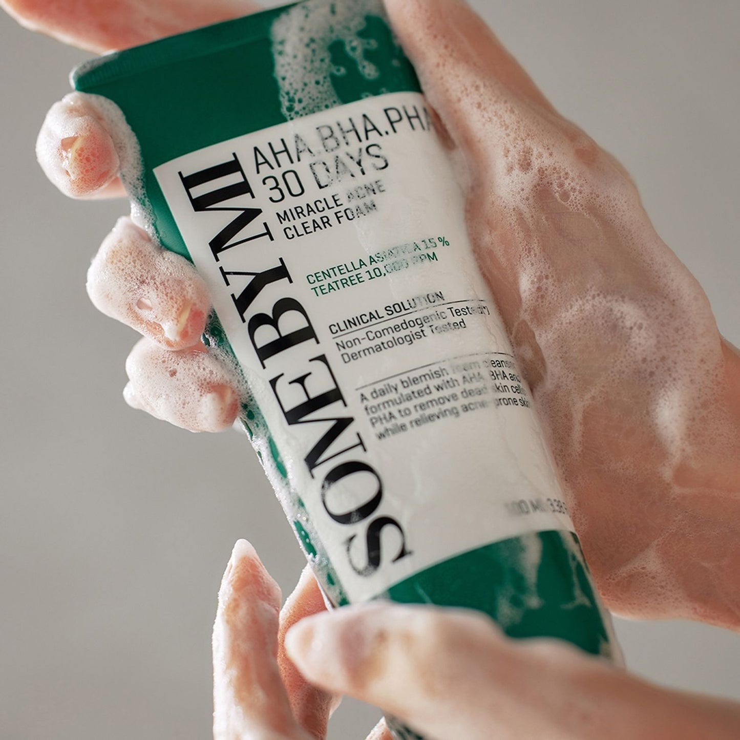AHA-BHA-PHA 30 Days Miracle Acne Clear Foam