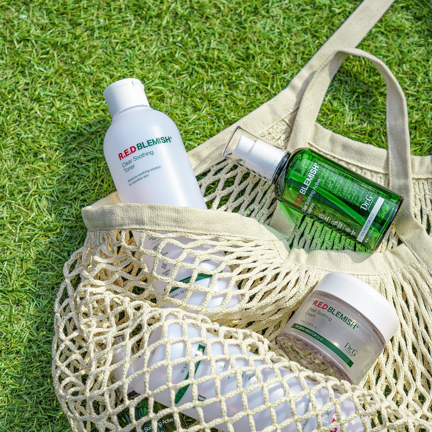 R.E.D Blemish Clear Soothing Active Essence