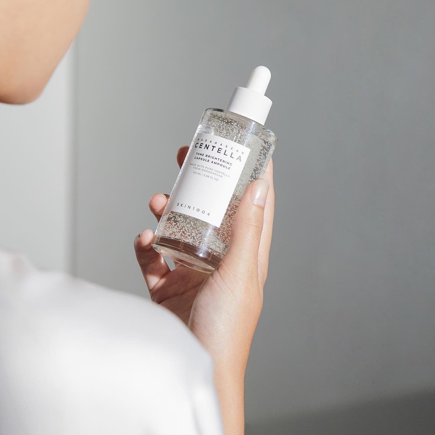 Madagascar Centella Tone Brightening Capsule Ampoule
