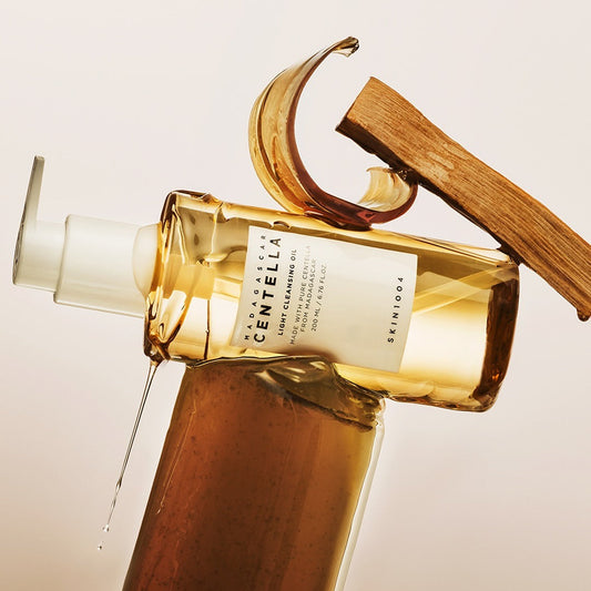 Madagascar Centella Light Cleansing Oil